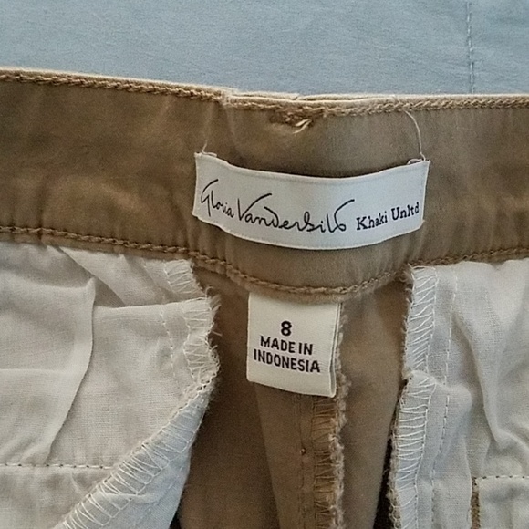 GLORIA VANDERBILT KHAKI PANTS SIZE 8 SHORT - Picture 4 of 7